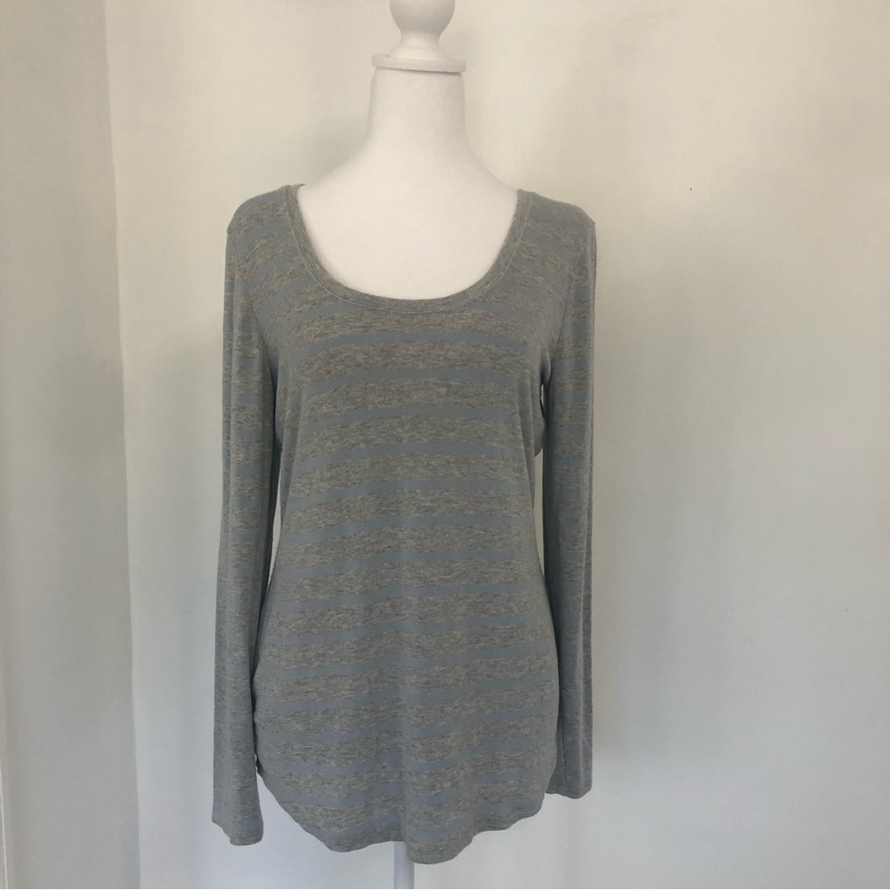 ANN TAYLOR Women’s Gray Striped Scoop Neck Long Sleeve Tee Sz M
